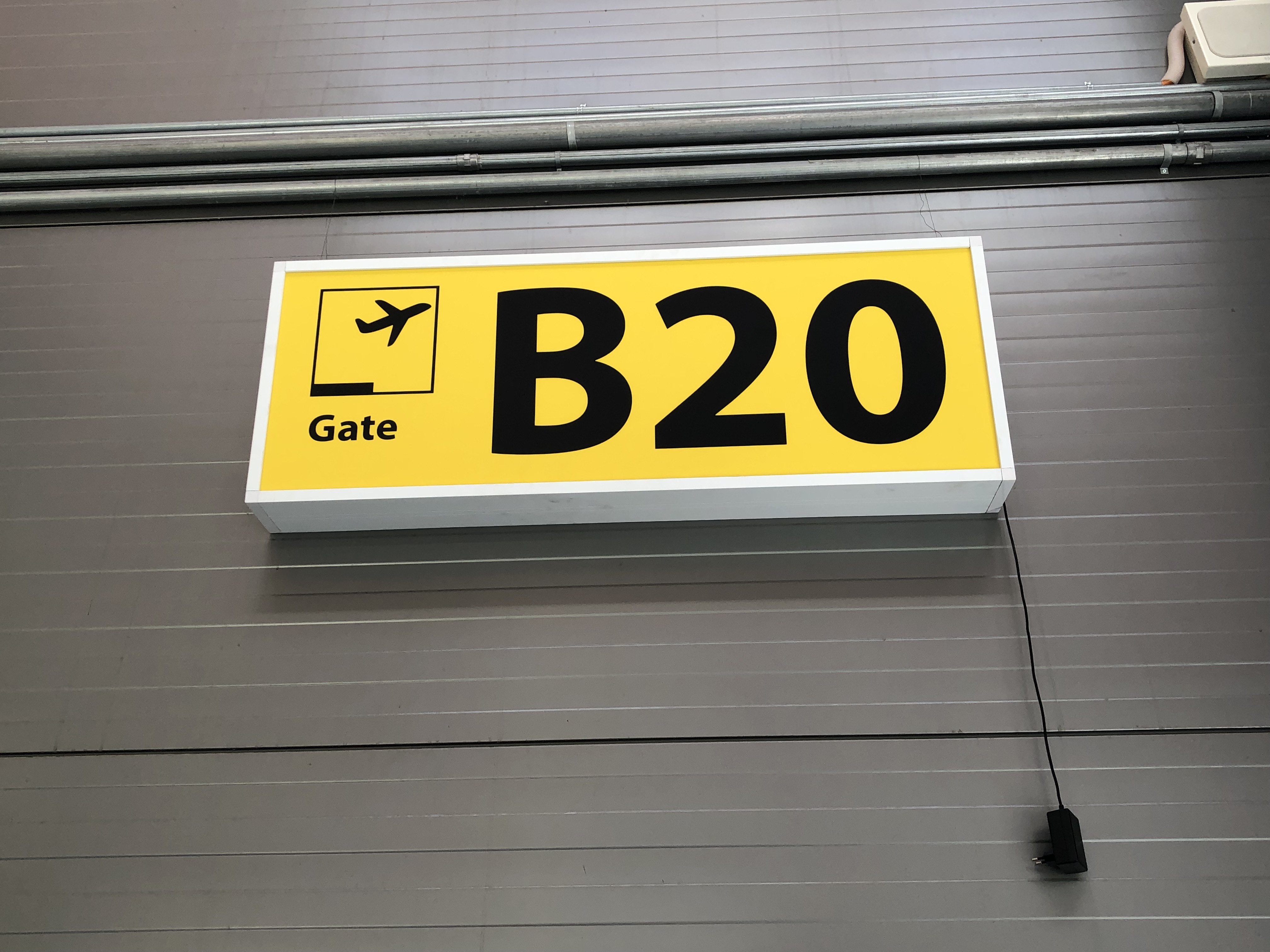 Gate B20